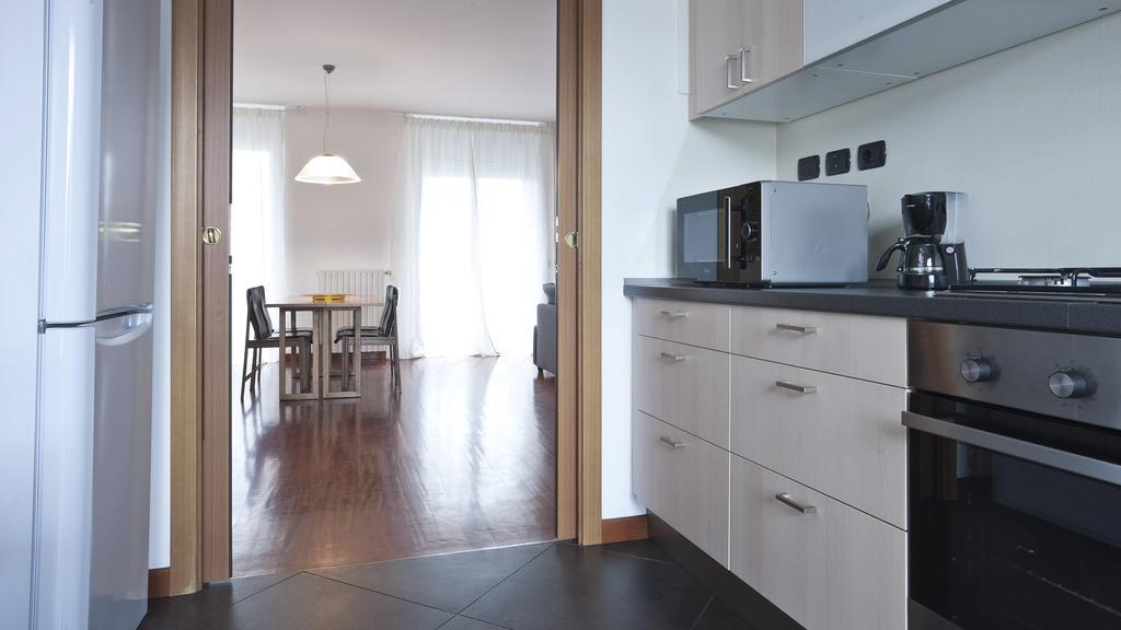 Apartament Italianway-Zanella Mediolan Zewnętrze zdjęcie